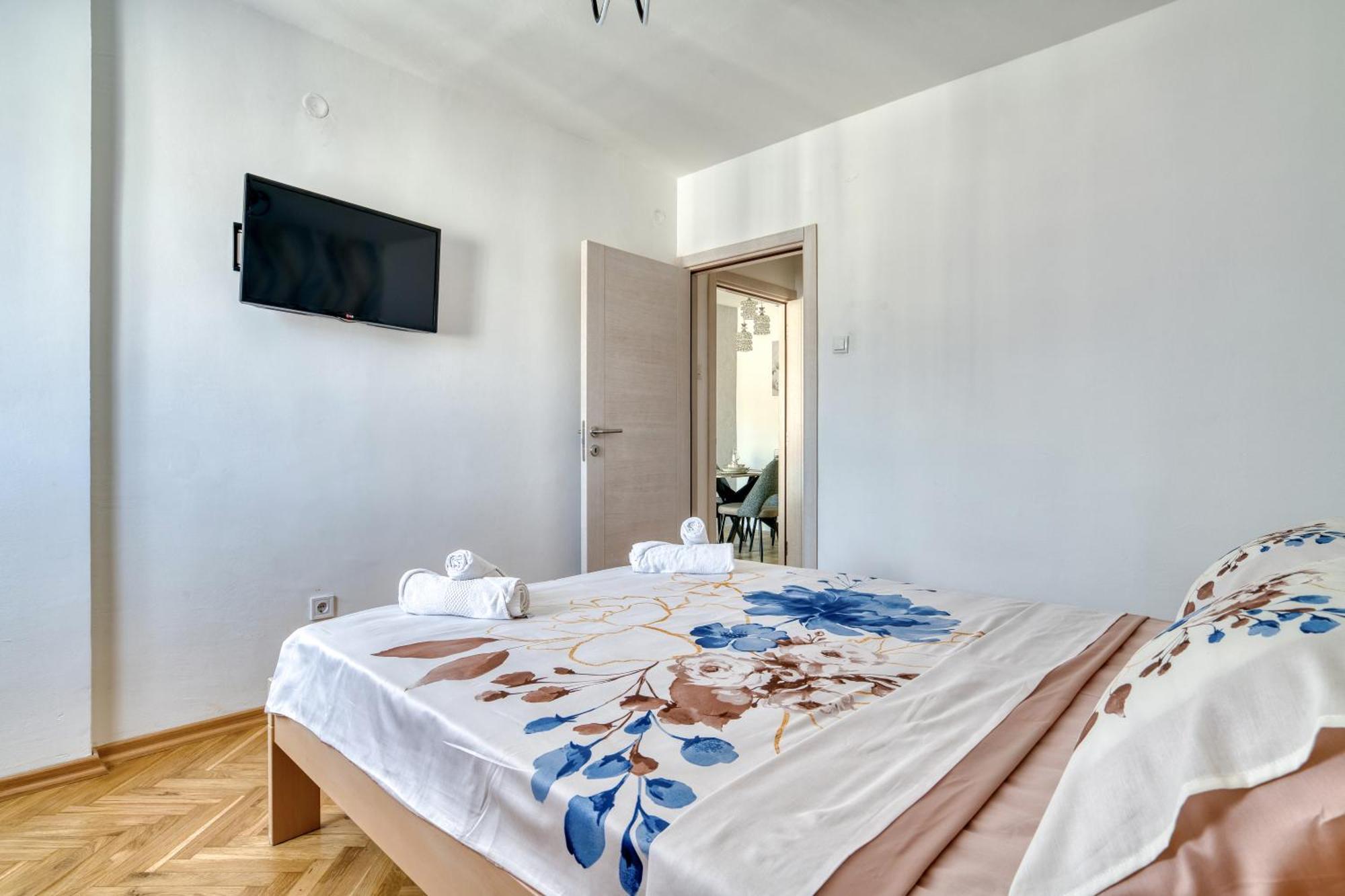 Comfort Apartment Near The Beach ブドヴァ エクステリア 写真