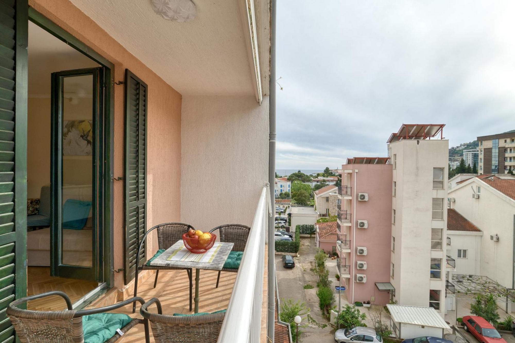 Comfort Apartment Near The Beach ブドヴァ エクステリア 写真