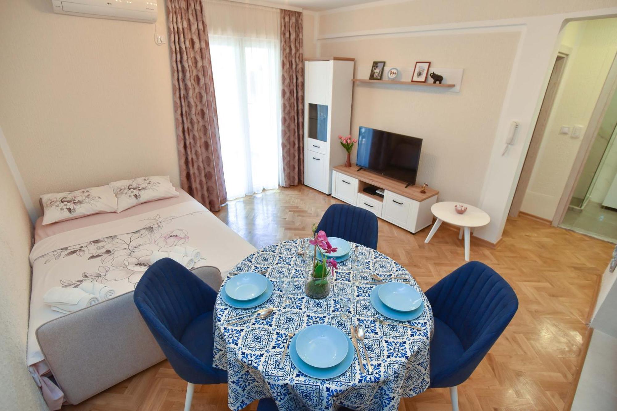Comfort Apartment Near The Beach ブドヴァ エクステリア 写真